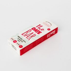 بار تمر مجدول ولوز من Dates 'n Flavors – 60 جم غني بالبروتين Medjool Date and Almond Bar – 60g Natural Protein Snack by Dates 'n Flavors