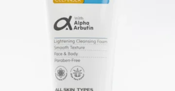 Starville Whitening Cleanser – 100 ml, brightening facial cleanser for clean and radiant skin. ستارفيل غسول تفتيح البشرة – 100 مل، غسول لتفتيح وتنظيف البشرة بلطف.