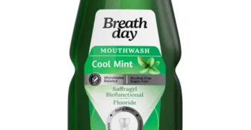 بريث داي غسول فم بالنعناع البارد – 300 مل، انتعاش فوري وحماية لصحة الفم. Breath Day Mouthwash Cool Mint – 300ml, instant freshness and oral care with cool mint flavor.