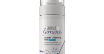StarVille Femme Intimate Cleansing Foam Hydrate – 150 ml hydrating and soothing feminine wash. ستار فيل غسول فوم نسائي مرطب هيدرات – 150 مل لترطيب المنطقة الحساسة والحفاظ على توازنها.