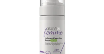 StarVille Femme Intimate Cleansing Foam Refresh – 150 ml gentle and moisturizing intimate wash. ستار فيل غسول فوم نسائي مرطب ريفرش – 150 مل للترطيب والانتعاش اليومي.